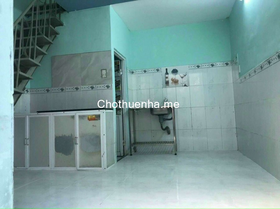 Nguyên căn Quận 12 chính chủ cần cho thuê giá 2.5 triệu/tháng, dtsd 20m2, có gác rộng, lh 0364443195