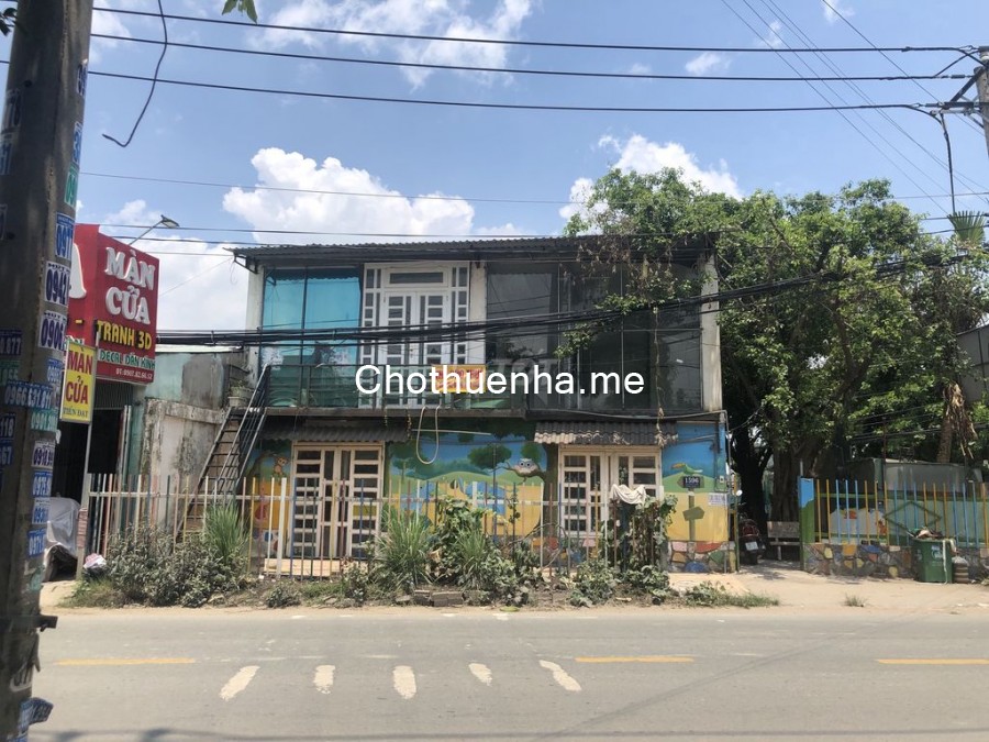 Cho thuê nhà diện tích 200m2 giá 20 triệu/tháng, mt 1596 Nguyễn Duy Trinh, Quận 9