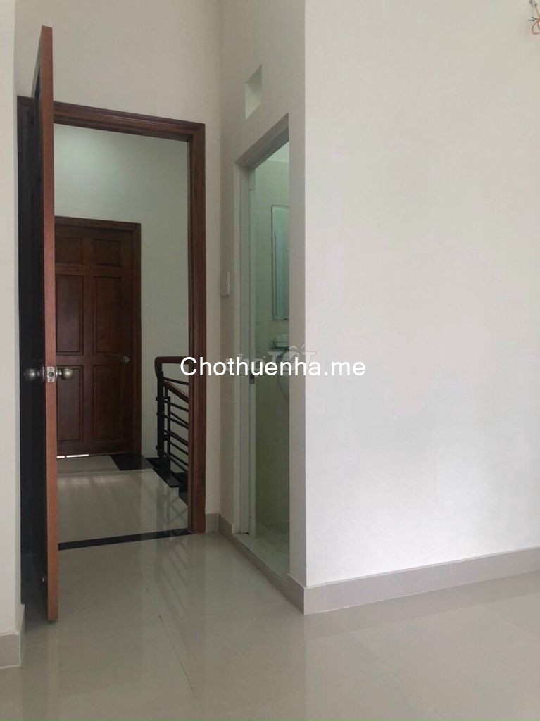 Khu dân cư Quận Tân Bình, dtsd 40m2, 2 tầng đúc, giá 8.5 triệu/tháng, lh 0909466809