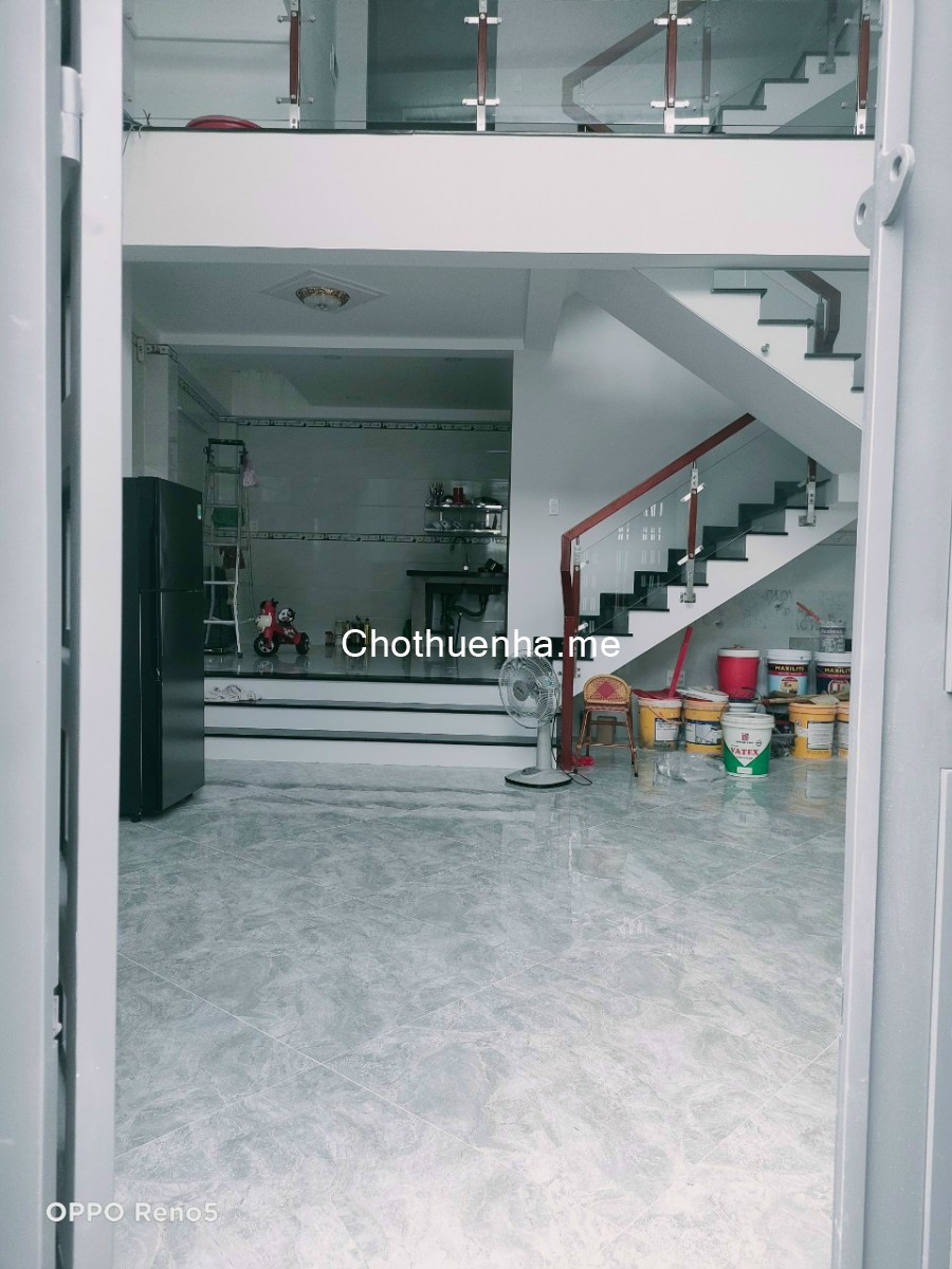 Nhà mới xây Dương Quảng Hàm P5 Gò Vấp 5pn 5wc.