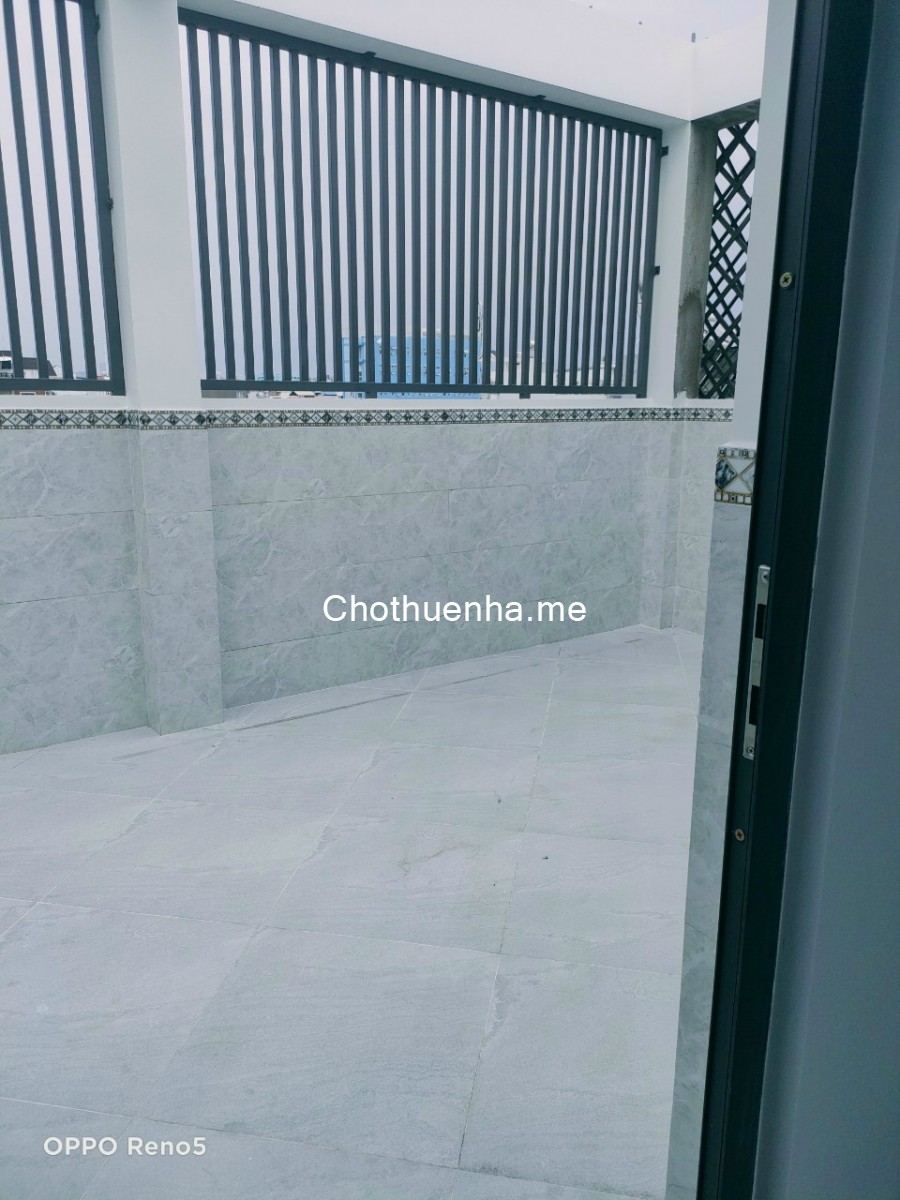 Nhà mới xây Dương Quảng Hàm P5 Gò Vấp 5pn 5wc.