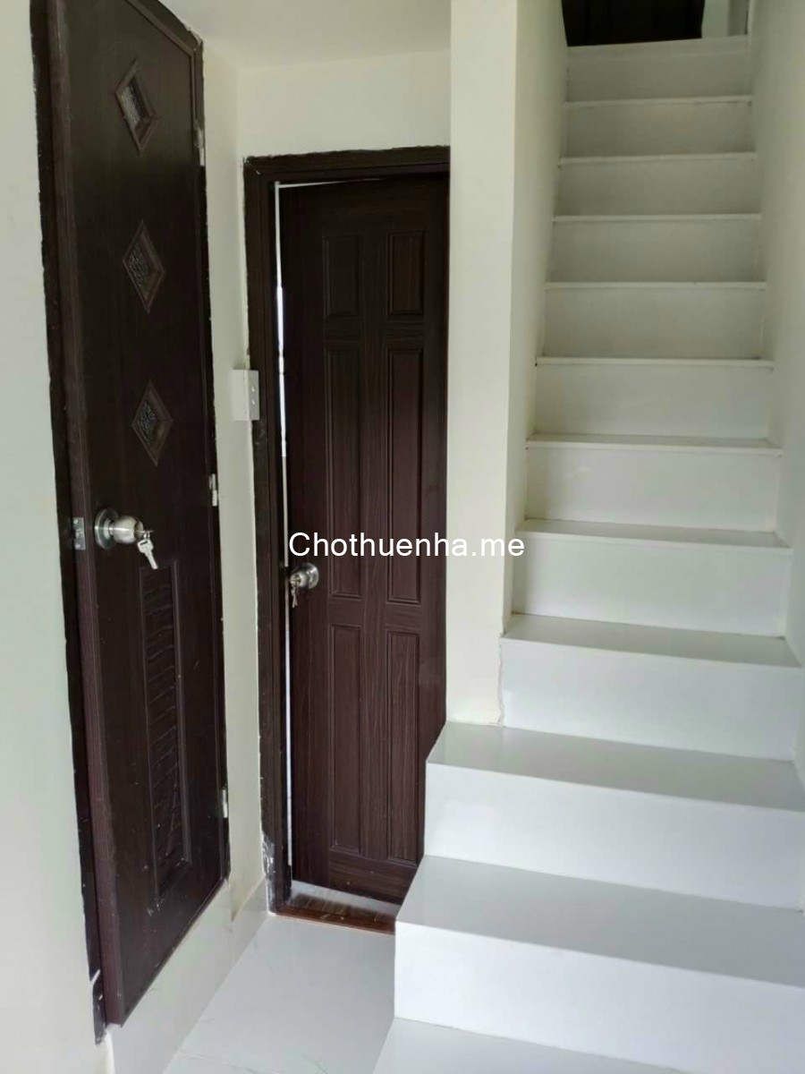 Nhà Phan Văn Trị phường 10 Quận Gò Vấp giá bán 9 triệu 3pn lh 0865170631