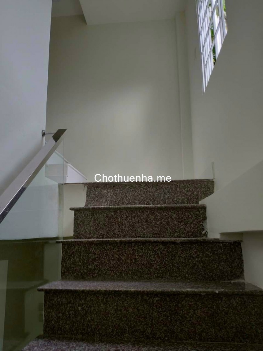 Nhà Phan Văn Trị phường 10 Quận Gò Vấp giá bán 9 triệu 3pn lh 0865170631