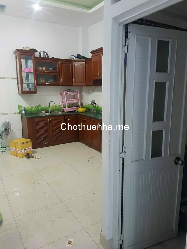 Nhà mới Cây trâm P8 4 phòng 3wc giá cho thuê chỉ 10 triệu/tháng, lhcc