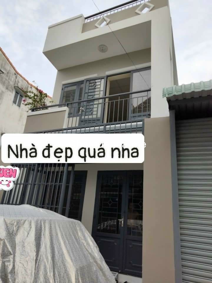 Nhà mới xây P16 4x20. 4 phòng ngủ, 2 phòng khách. Hẻm xe tải