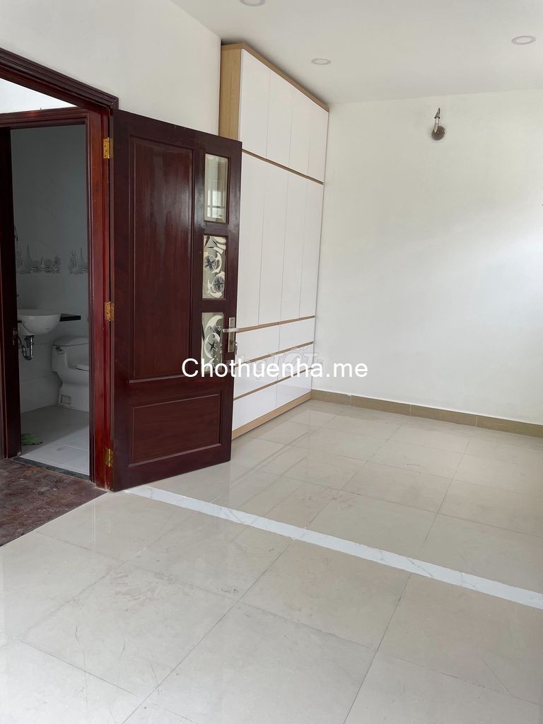 Cho thuê nhà hẻm Xô Viết Nghệ Tĩnh, Bình Thạnh, dtsd 40m2, 3 tầng giá 17 triệu/tháng