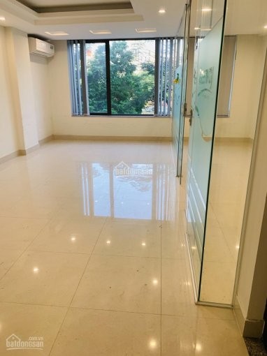 Cho thuê nhà riêng tại Trần Quang Diệu, DT 45m2 x6t, mặt tiền 4,5 m, thông sàn, giá 14tr/ tháng