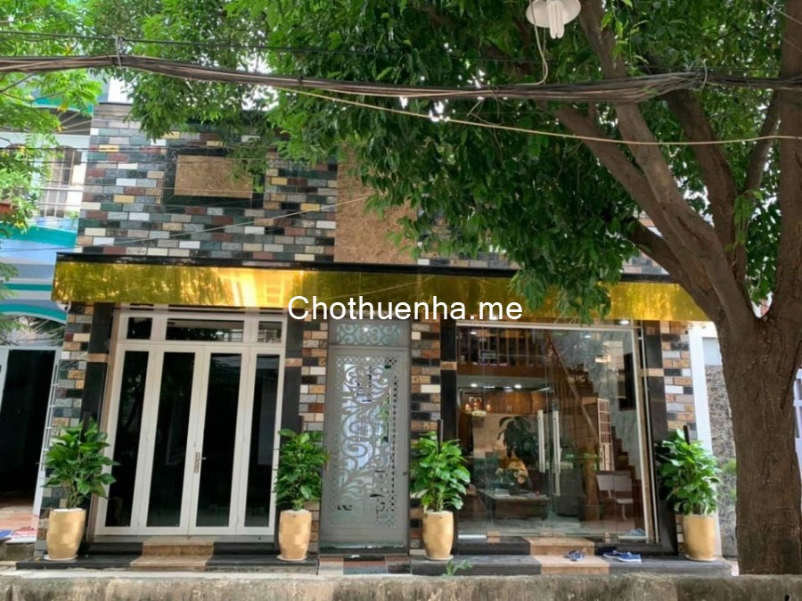 Cho thuê nhà nguyên căn mới xây sẵn đầy đủ nội thất trên đường Nguyễn Văn Khối, Gò Vấp
