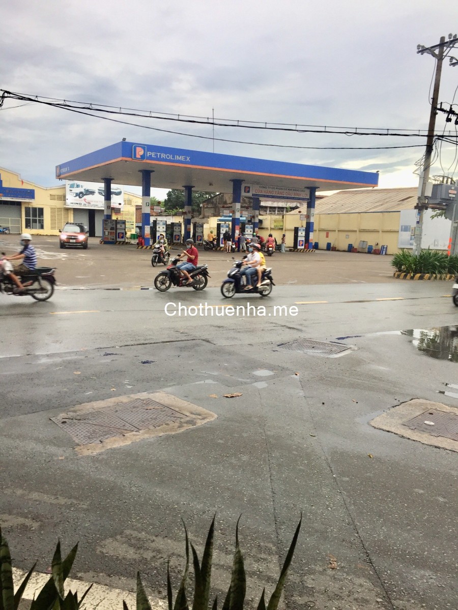 Cho thuê nhà mặt tiền 6 lầu mới xây 100% có thang máy giá bán 30 triệu/tháng