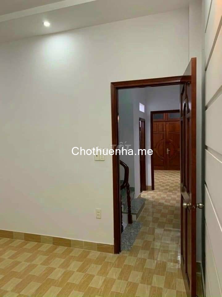 Chính chủ cần cho thuê nhà Quận Gò Vấp, dtsd 95m2, giá 11 triệu/tháng, lh 0965697376