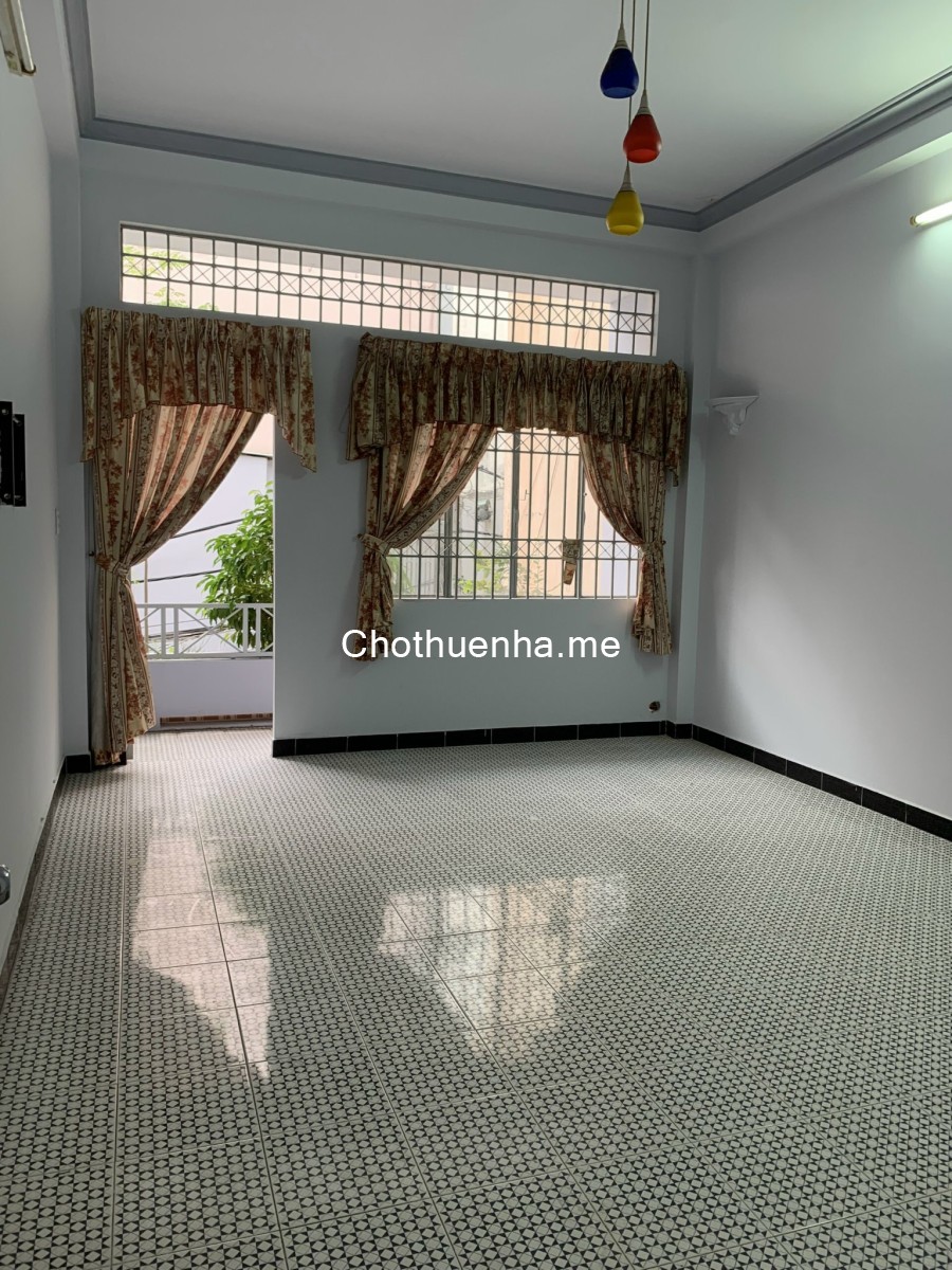 Cho thuê nhà đường Nguyễn Trọng Tuyển Phú Nhuận. 5x21m trệt 2 lầu