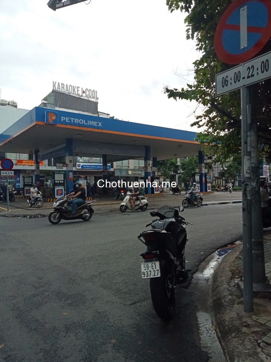 Cho thuê nguyên căn nhà Hoa Cúc, P7 Phú Nhuận. ngang 5m gần chung cư PNTechcons, cây xăng