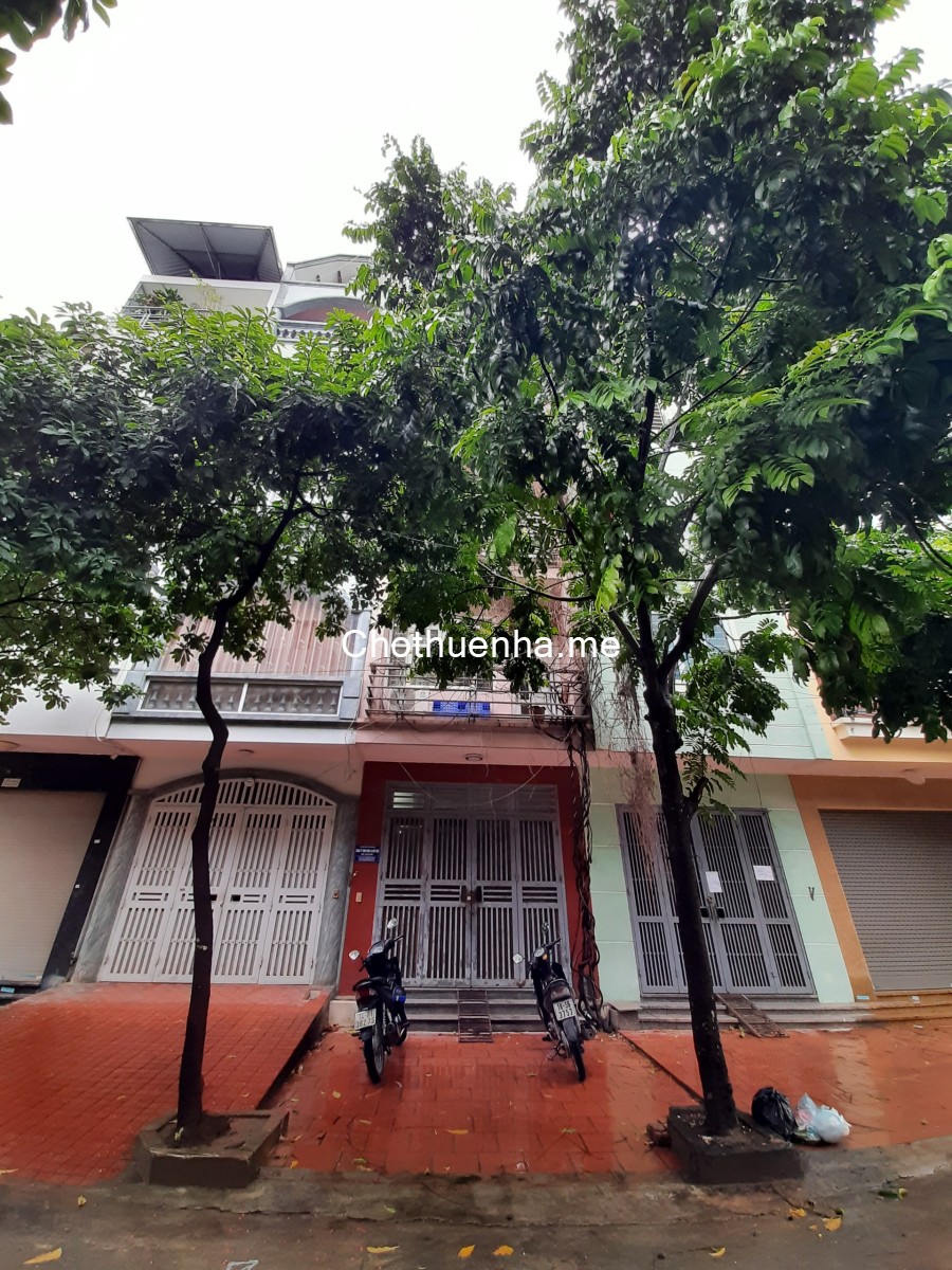 Cho thuê nhà nguyên căn phố Phùng Khoang, Nguyễn Trãi