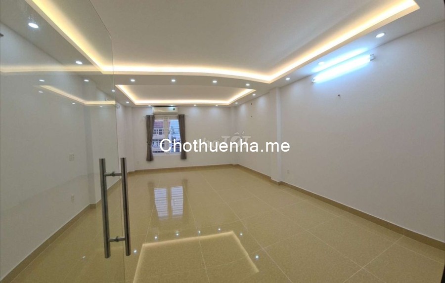 Cần cho thuê nguyên căn Quận 3, dtsd 125m2, đúc 3 tầng, giá cho thuê 30 triệu/tháng