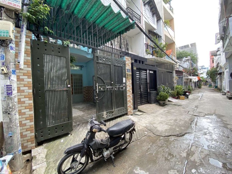 Trống nhà hẻm 16/28 Nguyễn Hữu Dật, Tân Phú, cần cho thuê giá 11 triệu/tháng, dt 80m2