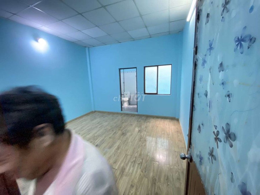 Trống nhà hẻm 16/28 Nguyễn Hữu Dật, Tân Phú, cần cho thuê giá 11 triệu/tháng, dt 80m2