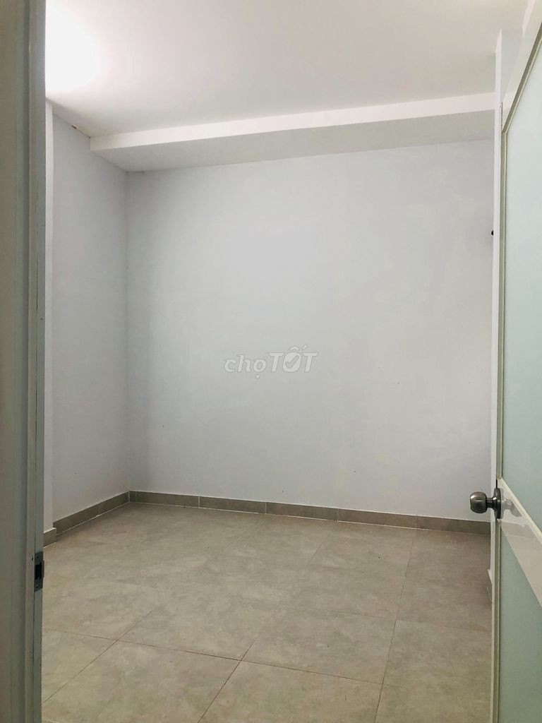 Để trống cần cho thuê nguyên căn Quận 1 diện tích 40m2, giá 16 triệu/tháng, lh 0938668161