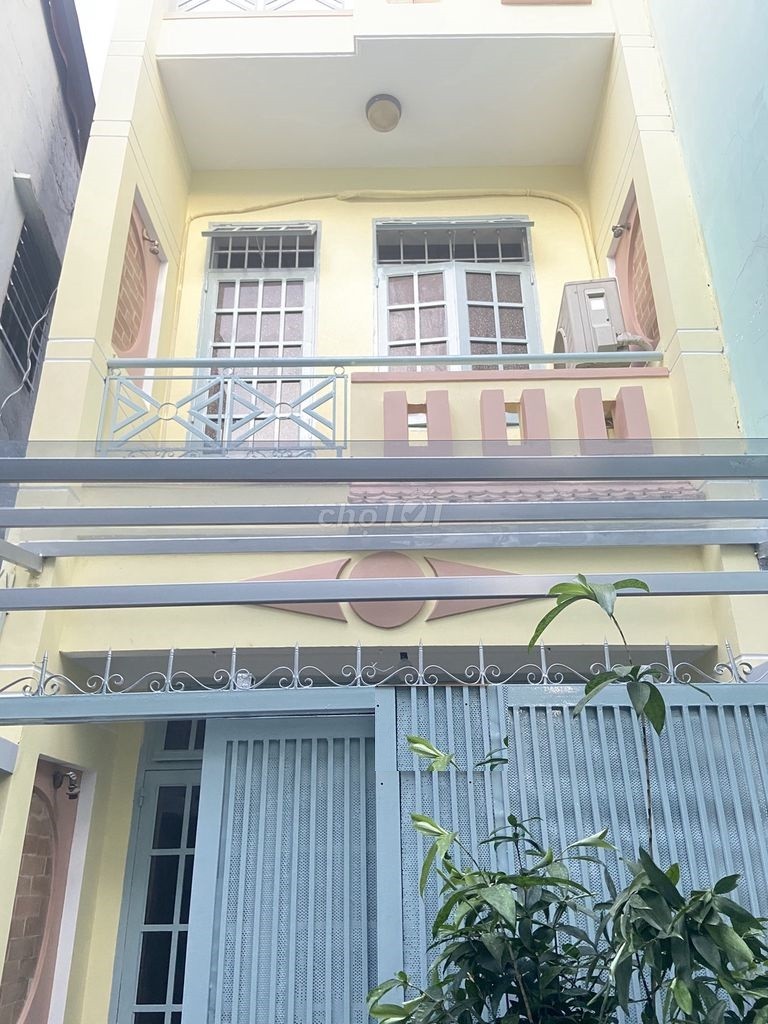 Cho thuê nhà Nguyên Căn Nơ Trang Long giá rẻ 8,5tr/tháng