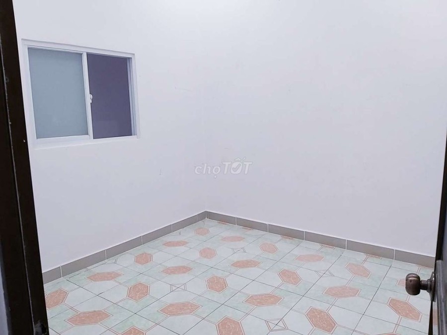 Nhà chính chủ cần cho thuê 1 trệt, 1 lầu đúc, dtsd 40m2, 2 tầng đúc, giá 8 triệu/tháng
