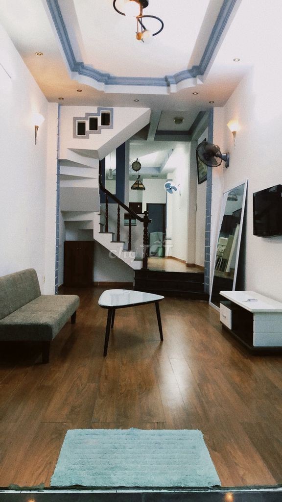 Nhà hẻm 47/6 Trần Quốc Thảo, Quận 3 cần cho thuê giá 15 triệu/tháng, dtsd 100m2