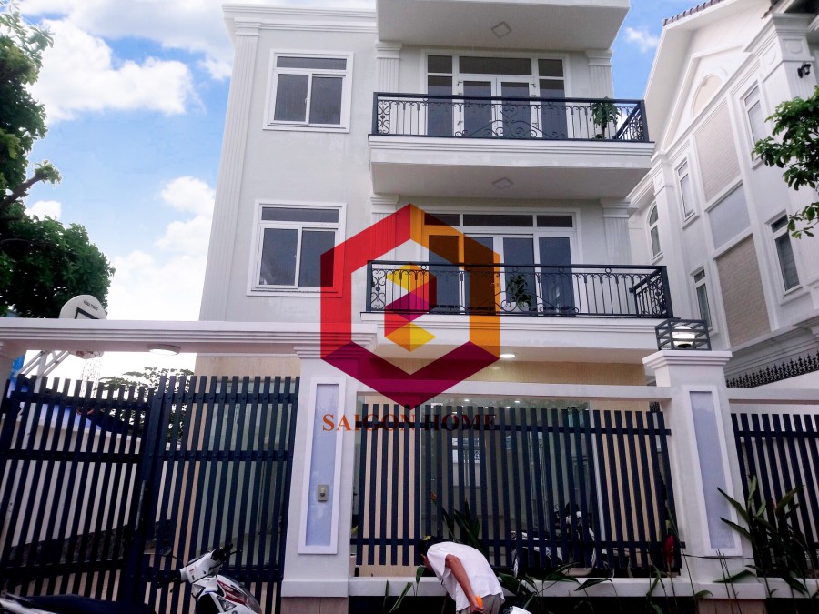 Cho thuê Villa dt 12x20m, 2 lầu sàn trống suốt sân rộng, phường An Phú, Quận 2