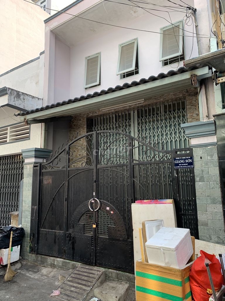 Cần cho thuê nhà nguyên căn dtsd 80m2, 2 tầng đúc, giá 11.5 triệu/tháng, hẻm Lê Thận, Tân Phú
