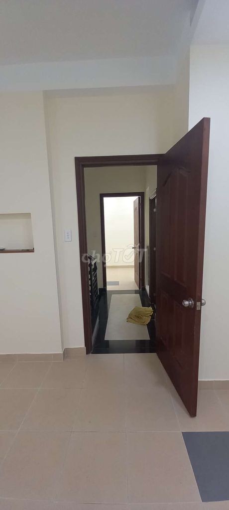 Có nhà hẻm Nguyễn Cửu Vân, Bình Thạnh cần cho thuê giá 12 triệu/tháng, dtsd 40m2