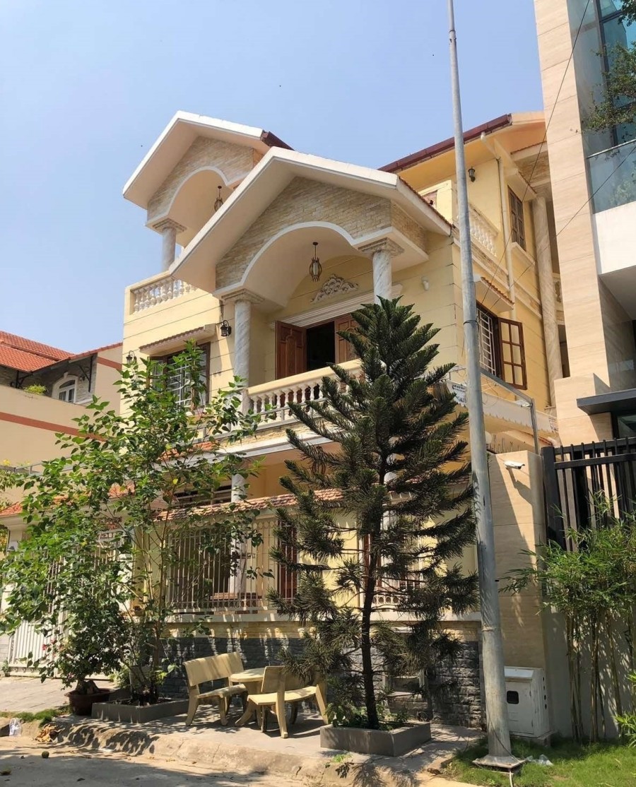 Biệt thự mặt tiền khu An Phú, Quận 2 giá cho thuê 40 triệu đủ nội thất khu sầm uất