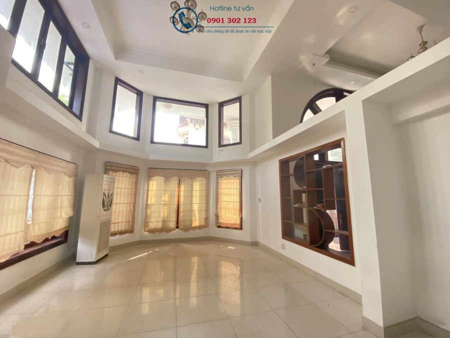 Cho thuê Villa sân vườn hồ bơi 700m2 Thiết kế hiện đại Nguyễn văn hưởng Thảo điền Quận 2