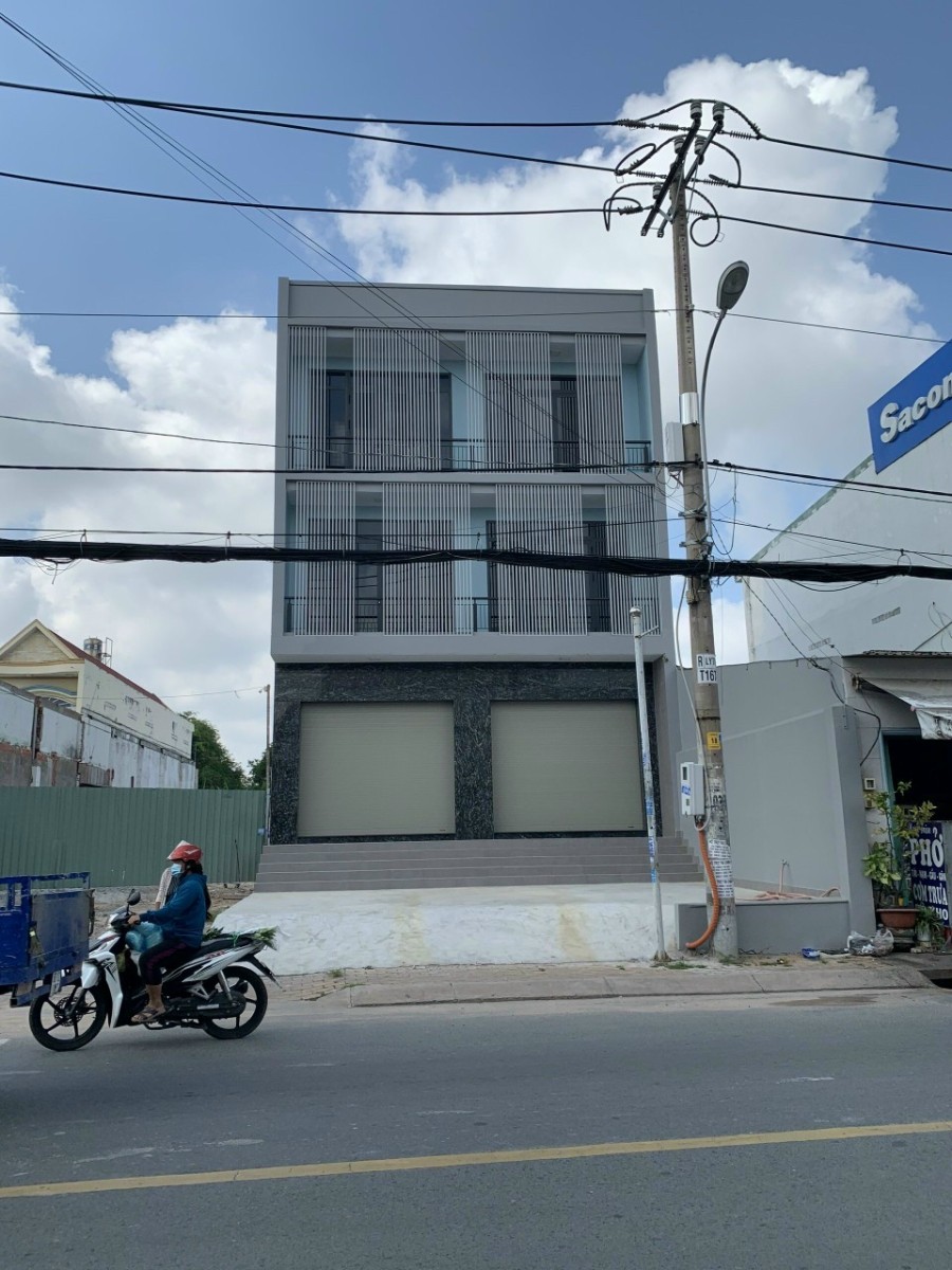 Cho thuê nhà mặt tiền 6m đường Võ Văn Tần, Quận 3 giá 80 triệu/tháng, lhcc