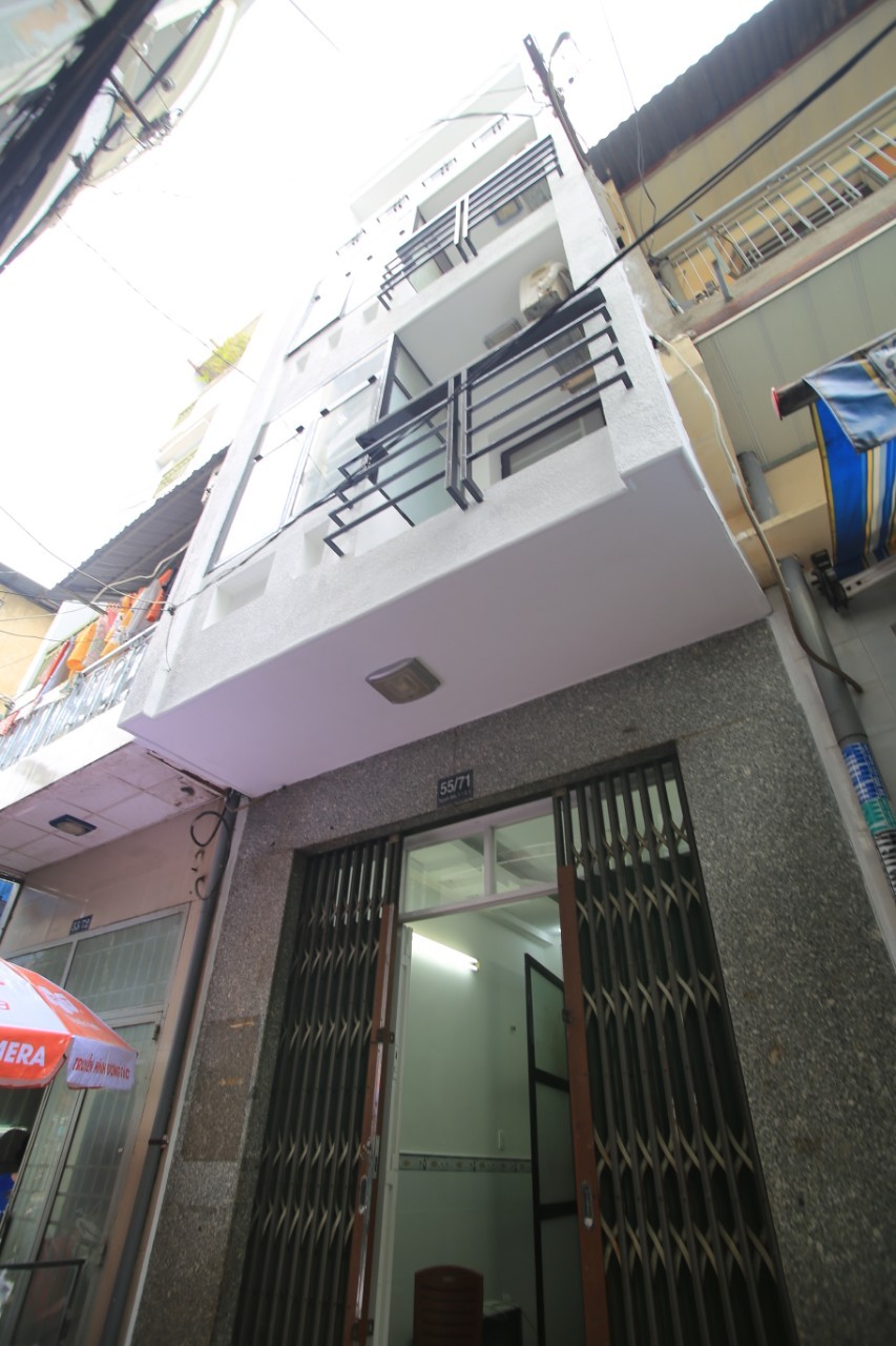 Cho thuê nhà hẻm 55/71 Nguyễn Biểu, trệt 3 lầu sân thượng, 3pn 3wc, diện tích 80m2
