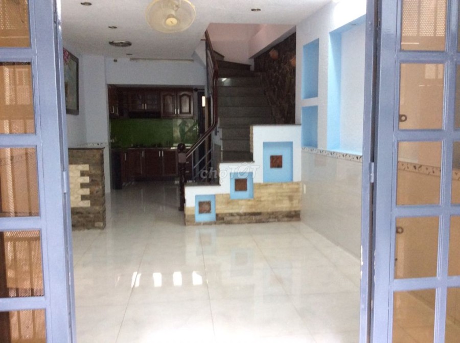 Cho thuê nhà 2 mặt hẻm Nguyễn Trãi, trệt lửng 2 lầu sân thượng, 3pn 4wc, diện tích 4 x 10m
