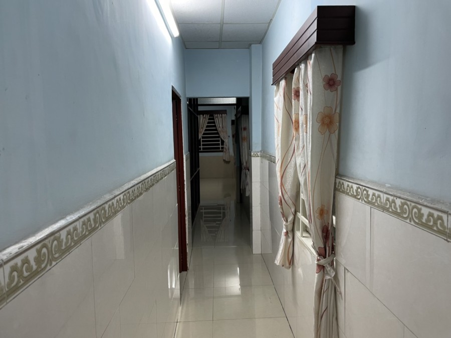 Cho thuê nhà rộng đường Điện Biên Phủ giá cho thuê 13 triệu/tháng, lhcc