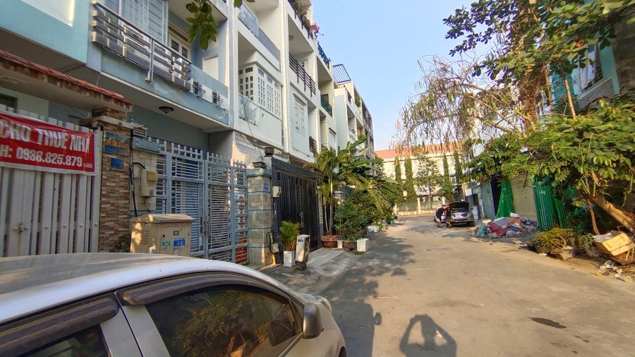 Cho thuê nhà nguyên căn mặt tiền đường 24A, Phường An Phú Quận 2 thành phố Thủ Đức TP HCM.