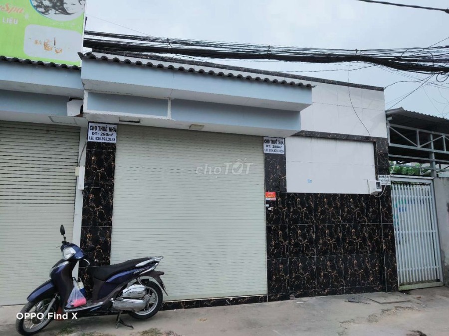 Nhà cấp 4 mặt tiền đường Lê Thị Lơ, Hóc Môn cần cho thuê giá 12 triệu/thán, dtsd 280m2