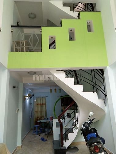 Nhà mới Trần Bình Trọng, trệt 2 lầu ST, 4PN có máy lạnh, 4WC, dtsd 3.4x10m, giá 12 triệu/tháng