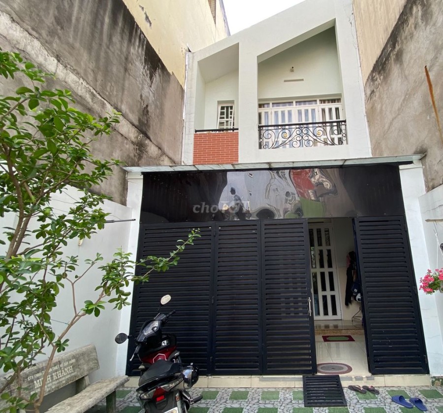 Cho thuê nhà để lại nội thất, dtsd 170m2, giá 20 triệu/tháng, đường Nguyễn Văn Luông