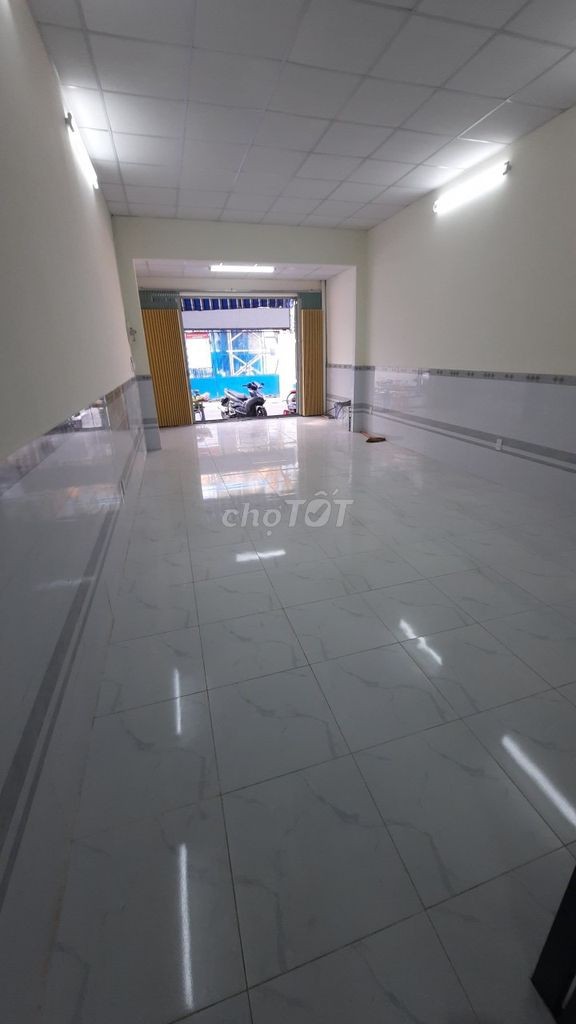 Chủ cho thuê nhanh nguyên căn Gò Vấp, dtsd 90m2, 2 tầng, giá 15 triệu/tháng, lh 0972314627