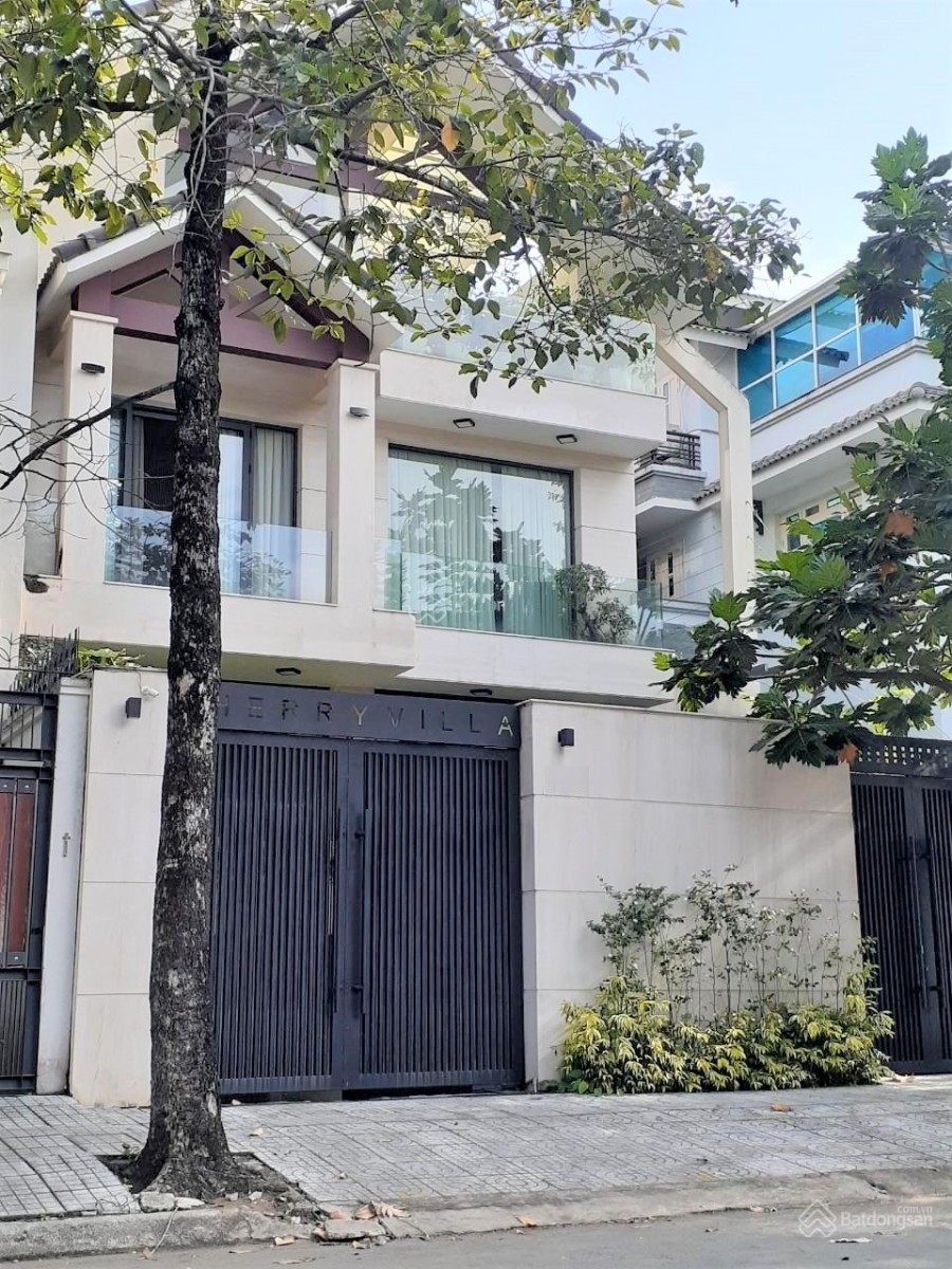 Biệt thự Compound Nguyễn Văn Hưởng đầy đủ nội thất giá cho thuê chỉ 62 triệu/tháng