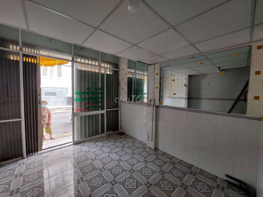 Chính chủ cho thuê nhà rộng 18m2, 2 tầng đúc, khu dân cư Bình Tân, giá 3.5 triệu/tháng