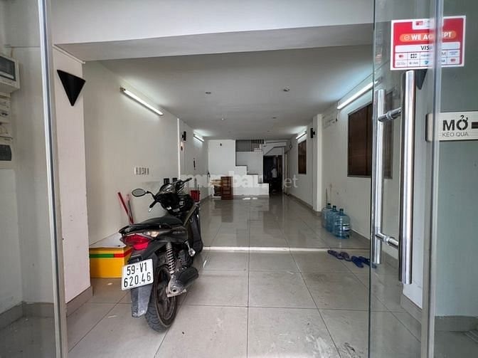 Cho thuê nhà góc 2mt hẻm Đào Duy Anh P9 Phú Nhuận. 4x15m trệt 1 lầu 3 phòng nhà mới sơn sạch