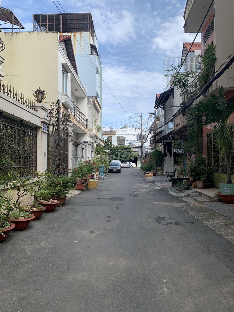 Khu Cityland cần cho thuê nhà rộng 55m2, giá 8 triệu/tháng, tiện ích đủ, lh 0907276304