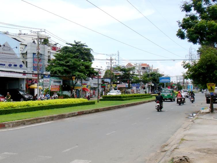 Cho thuê nhà đường Trần Não, gần cầu Sài Gòn, khu vực buôn bán đông đúc