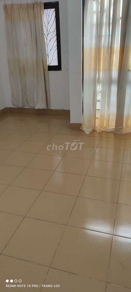 Chính chủ cần cho thuê nhà rộng 92m2, giá 12 triệu/tháng đường Tân Hương, Quận Tân Phú