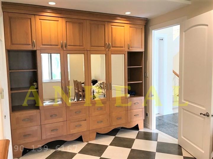 Cho Thuê Villa Thảo Điền diện tích sử dụng 350m2 có sân vườn giá 4200$