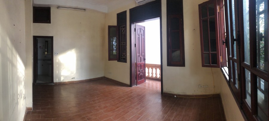 Phố Trần Quang Diệu có 2 sàn cho thuê văn phòng