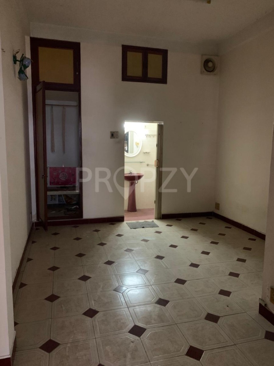 Nhà hẻm 6m Đường Nguyễn Tri Phương, Trệt 2 Lầu, 4pn, 3WC, Diện Tích 3.5 x 13.5m, Giá 22 Triệu