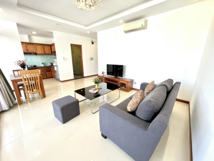 Cho thuê nhà có căn hộ, phòng trọ cao cấp 2 phòng ngủ full nội thất 50m2 - gần Sân Bay Tân Bình