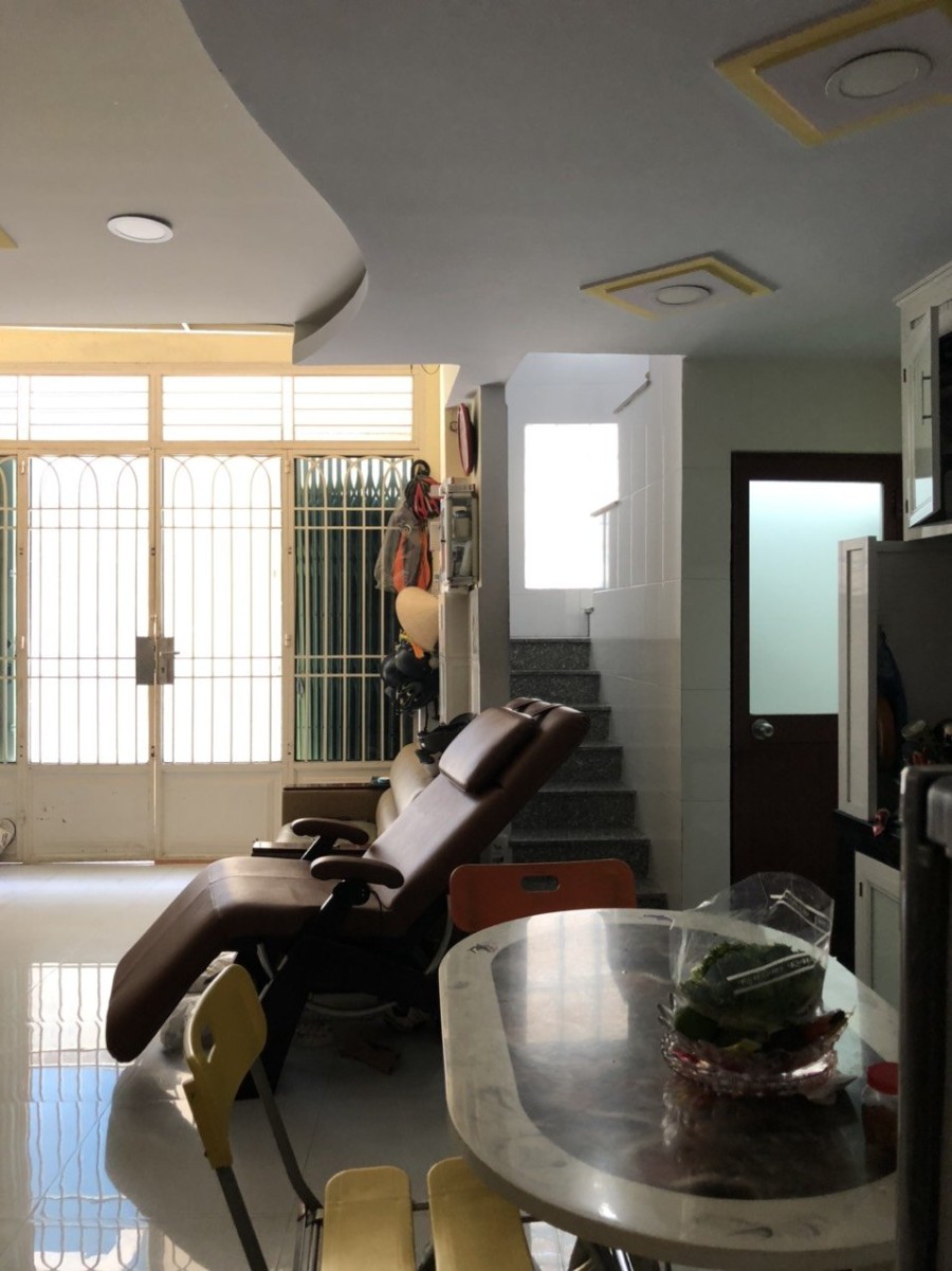 Cho thuê căn nhà nguyên căn Nguyễn Văn Lạc P21 Bình Thạnh 3 phòng ngủ