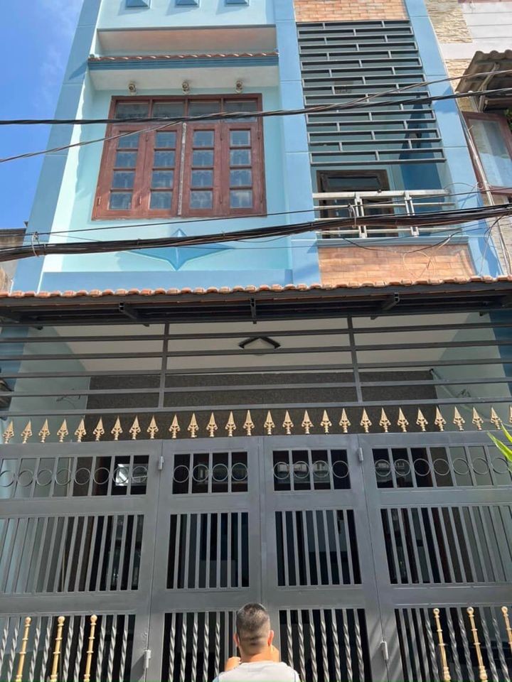 Cho thuê nhà nguyên căn dài hạn HXH, giá 12tr - 50m2 ngay Tân Phú